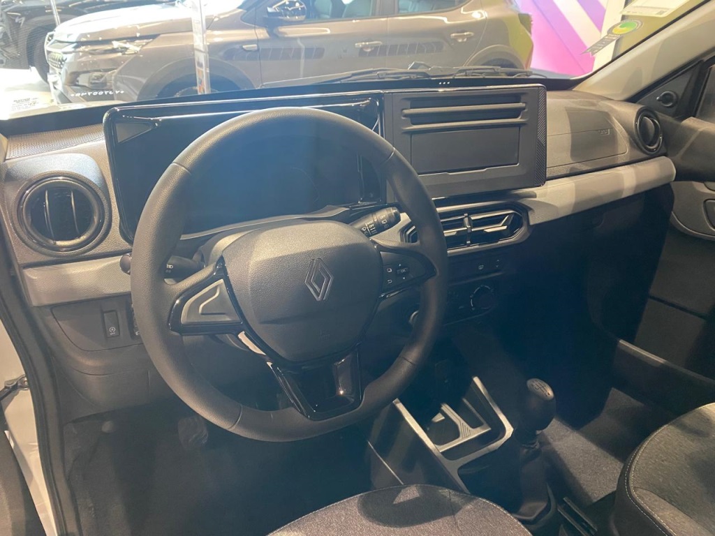 KWID 1.0 12V SCE FLEX EVOLUTION MANUAL2