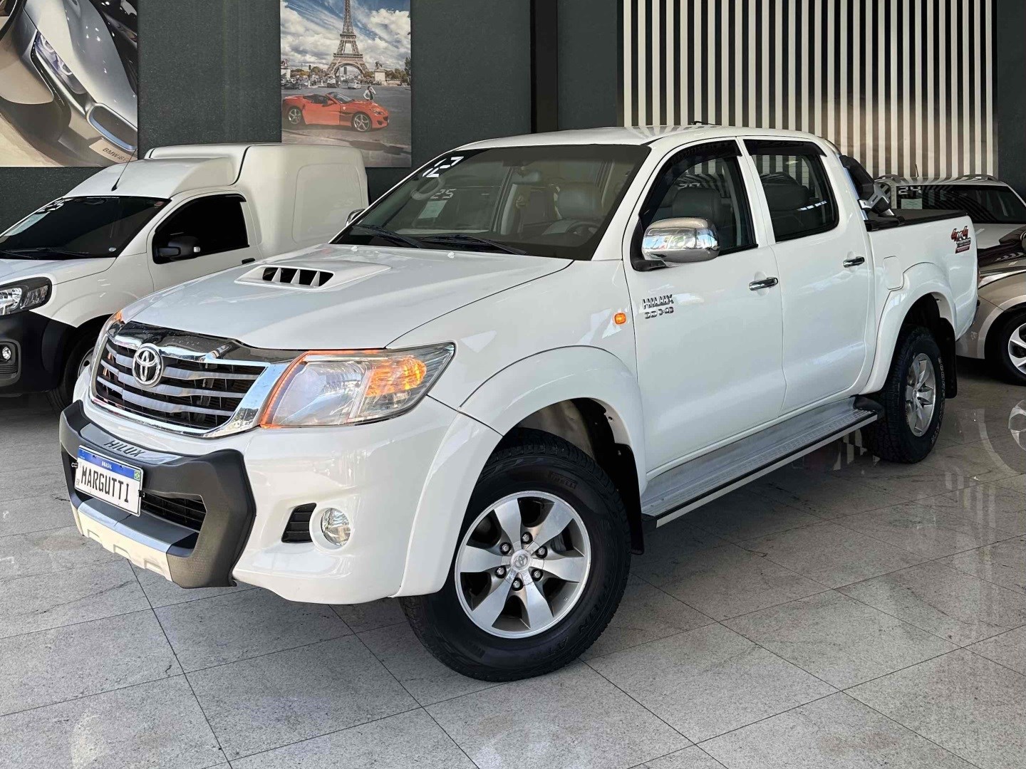 TOYOTA HILUX