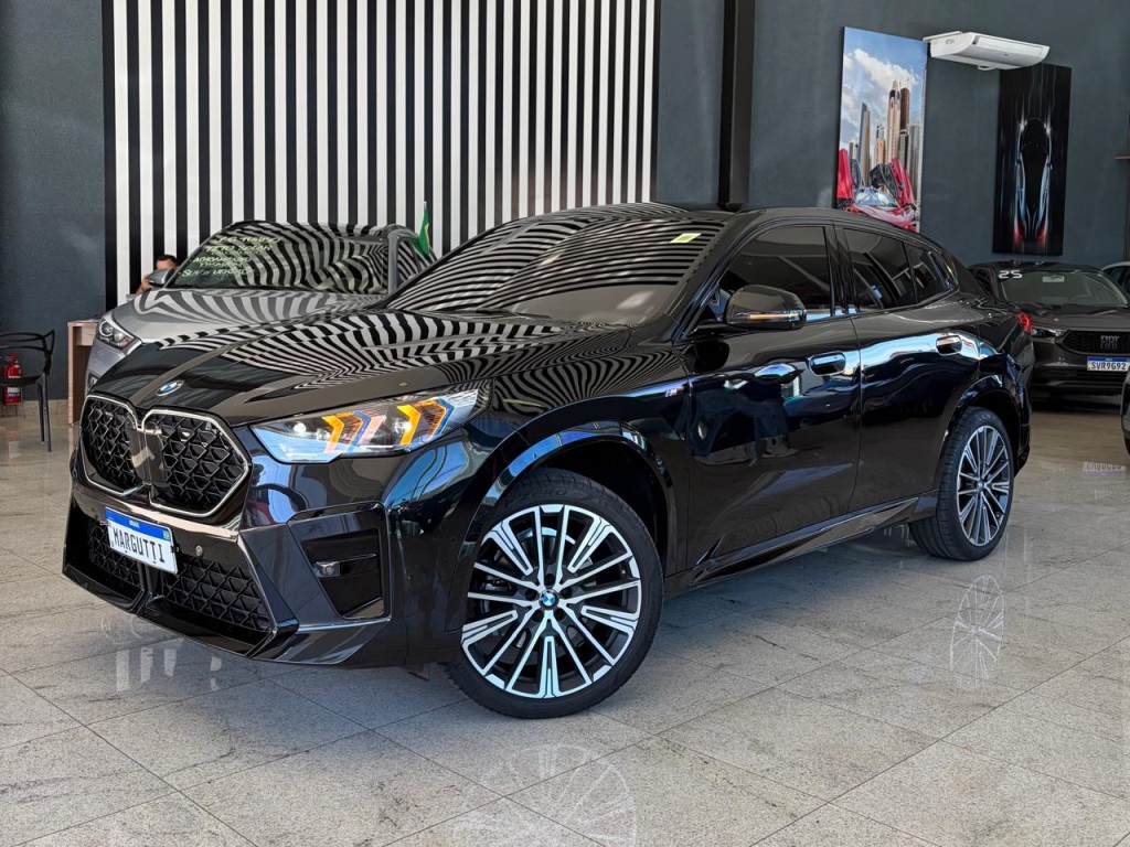 BMW X2