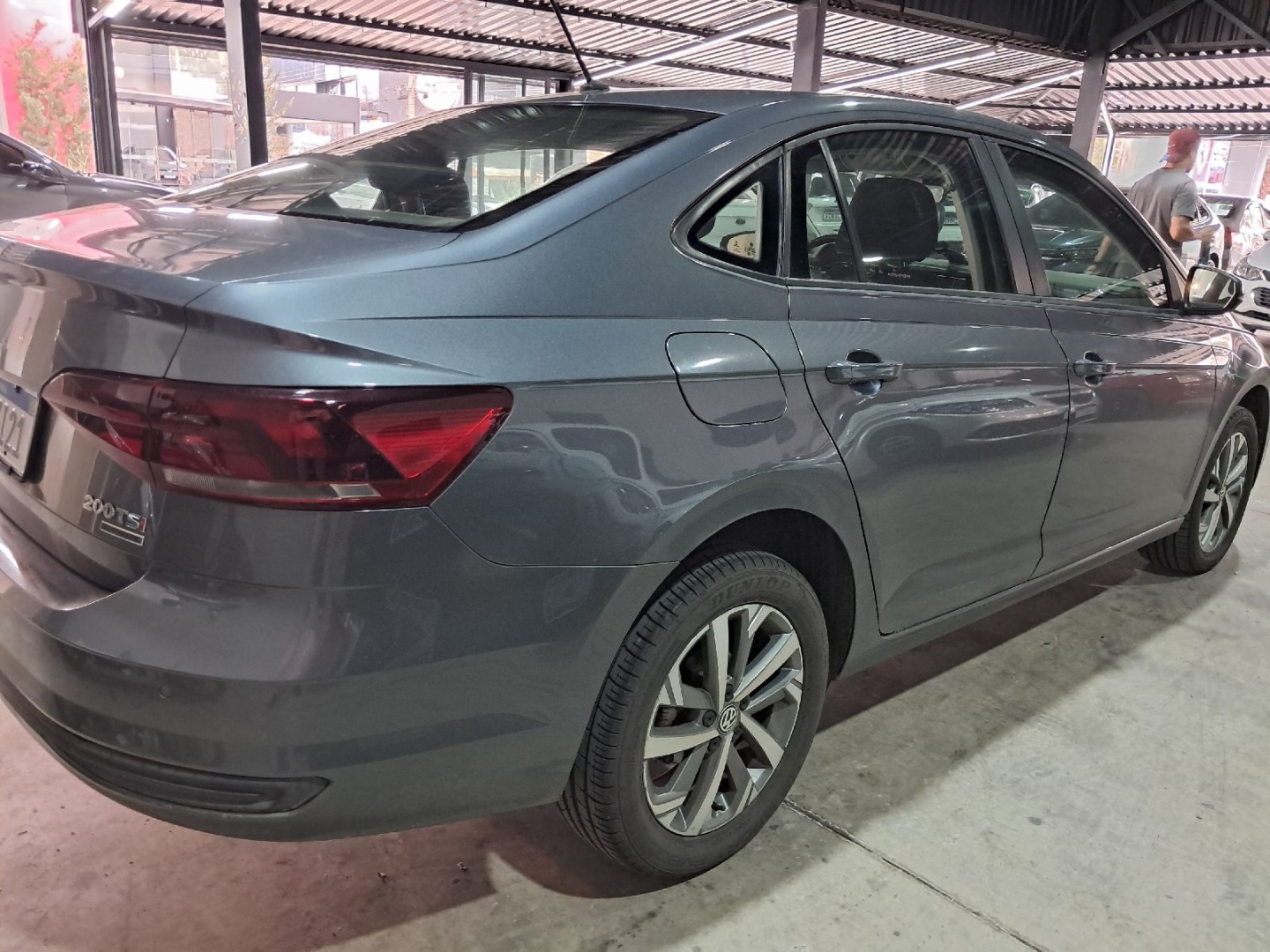 Volkswagen Virtus 1.0 200 TSI Comfortline Automático Flex - foto 2