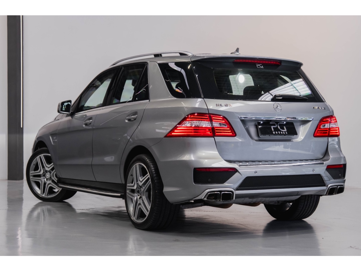PG Motors: MERCEDES-BENZ ML 63 AMG 2014 - 5.5 V8 32V BITURBO