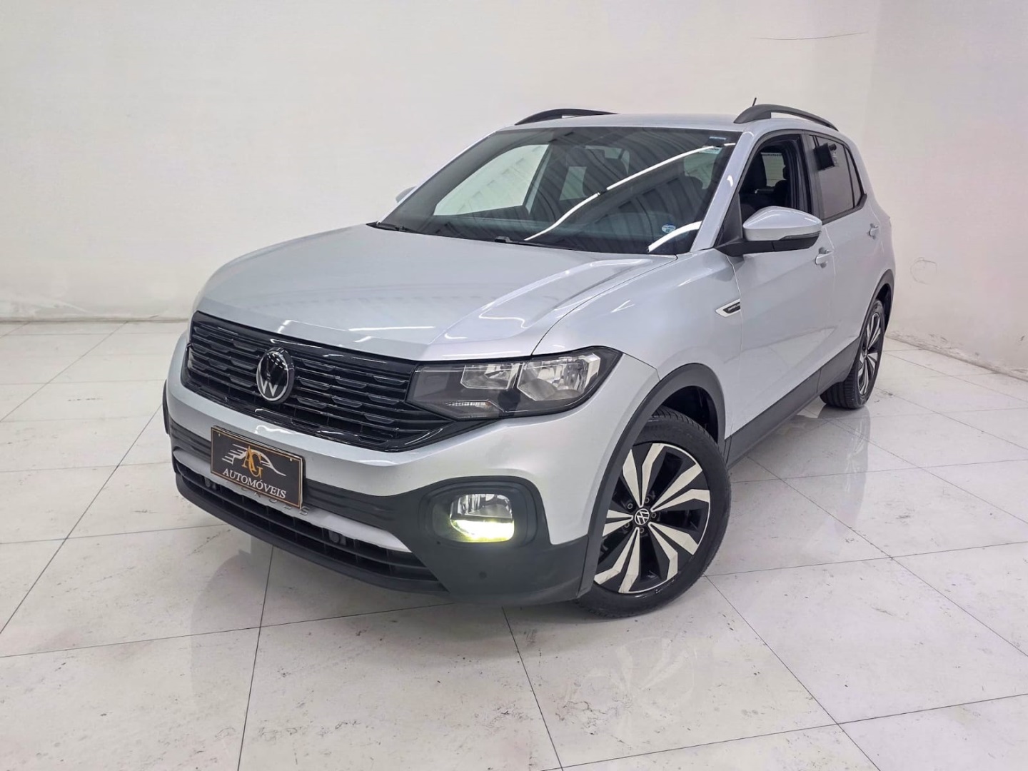 VOLKSWAGEN T-CROSS 1.0 200 TSI TOTAL FLEX COMFORTLINE AUTOMÁTICO