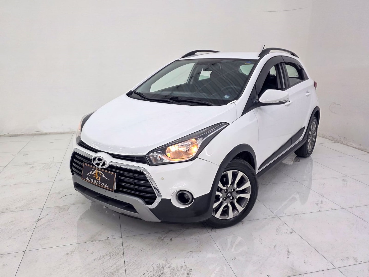 HYUNDAI HB20X 1.6 16V STYLE FLEX 4P AUTOMÁTICO