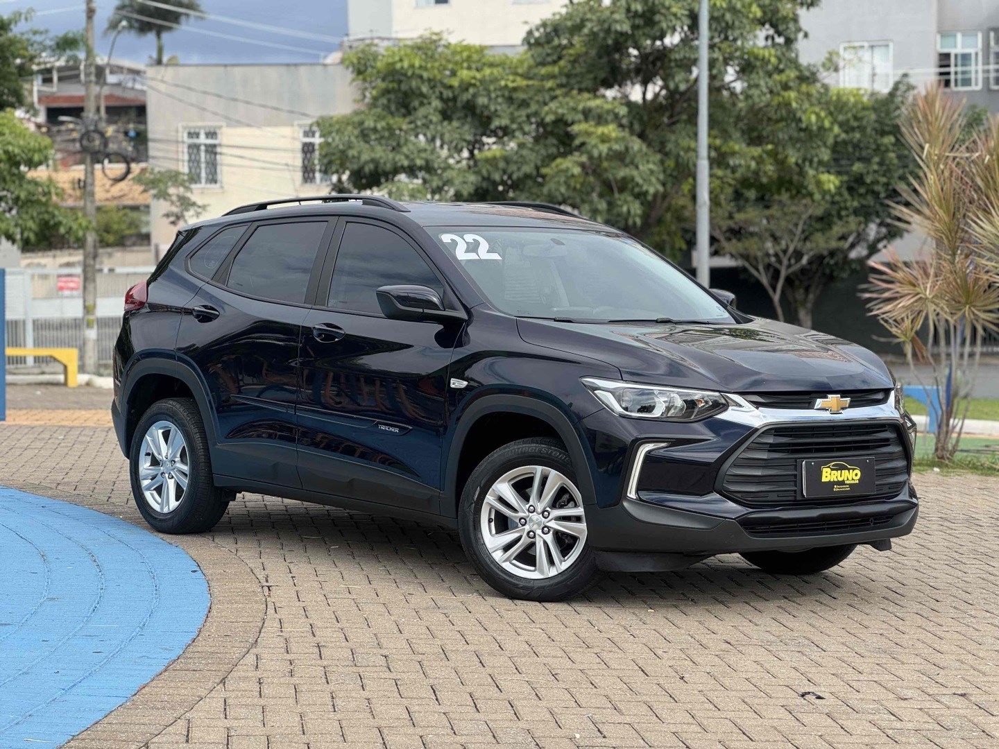 CHEVROLET TRACKER