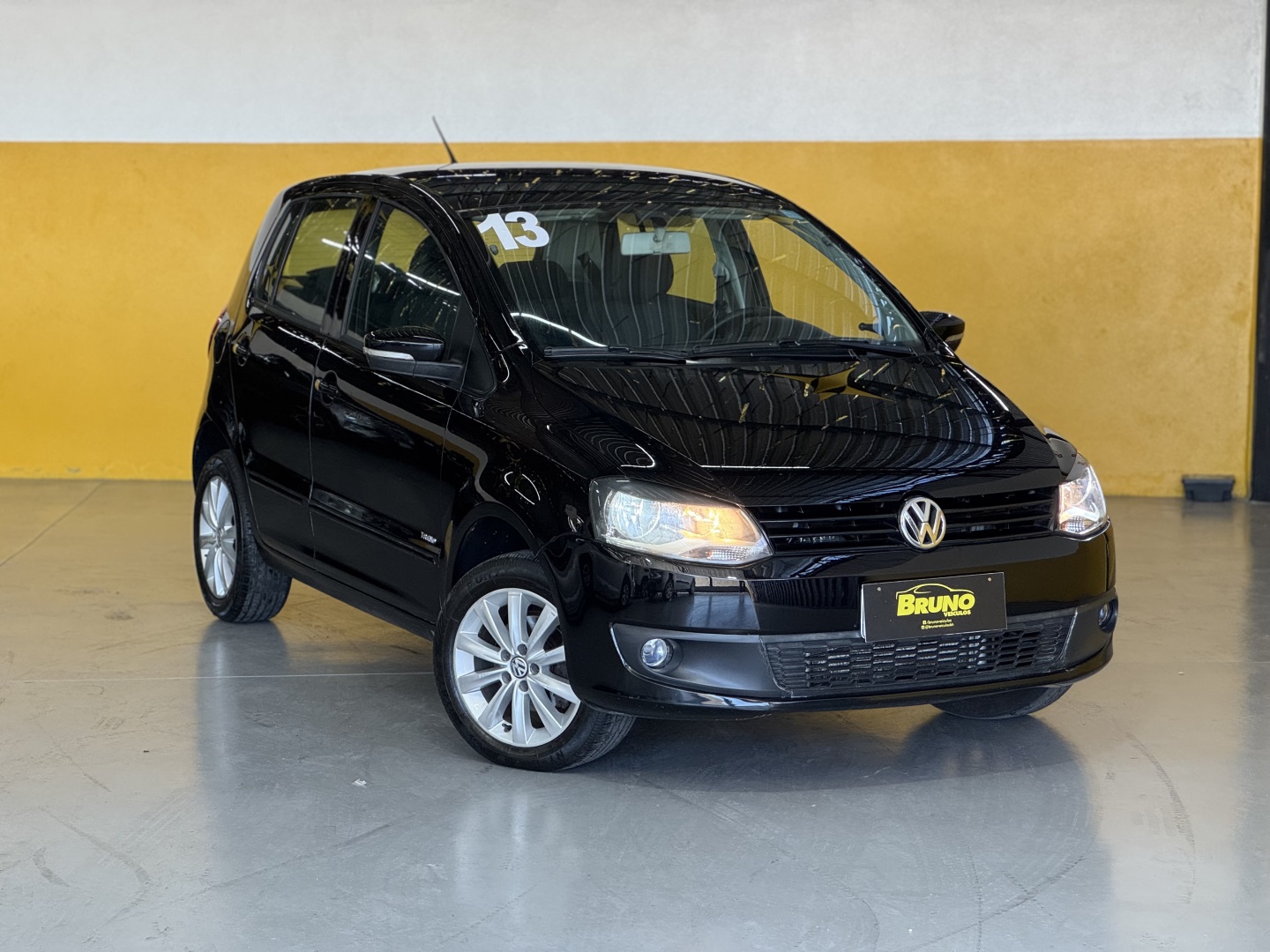 VOLKSWAGEN FOX