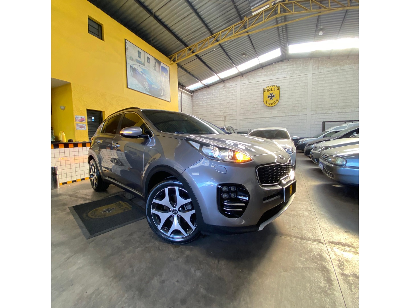KIA SPORTAGE