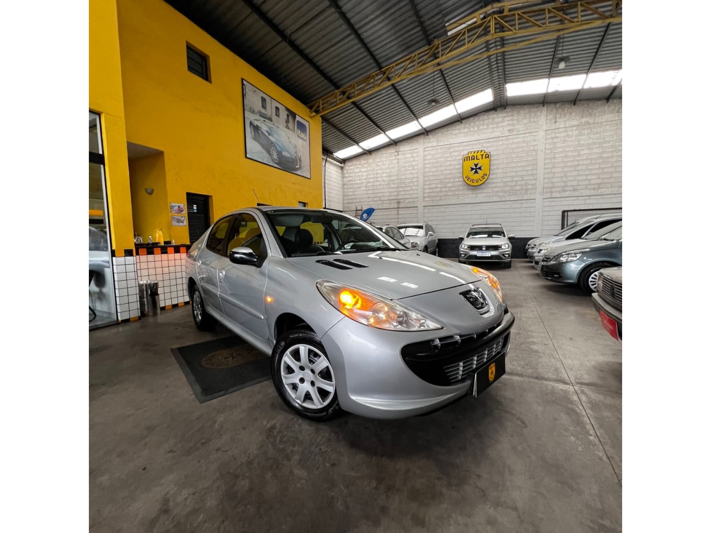 PEUGEOT 207