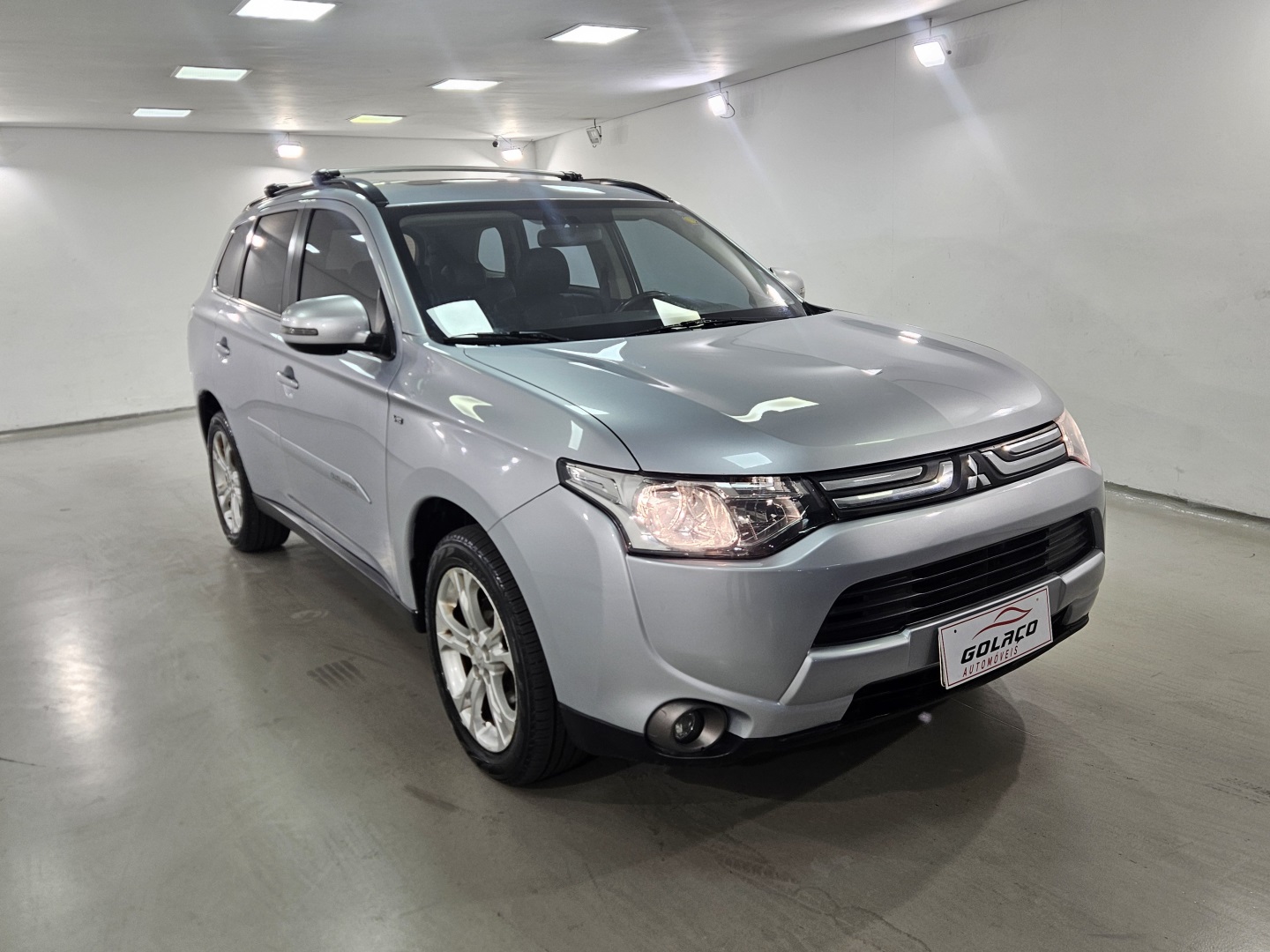 MITSUBISHI OUTLANDER 3.0 GT 4X4 V6 24V GASOLINA 4P AUTOMÁTICO