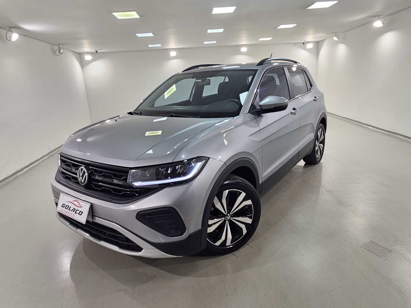 VOLKSWAGEN T-CROSS 1.0 200 TSI TOTAL FLEX AUTOMÁTICO