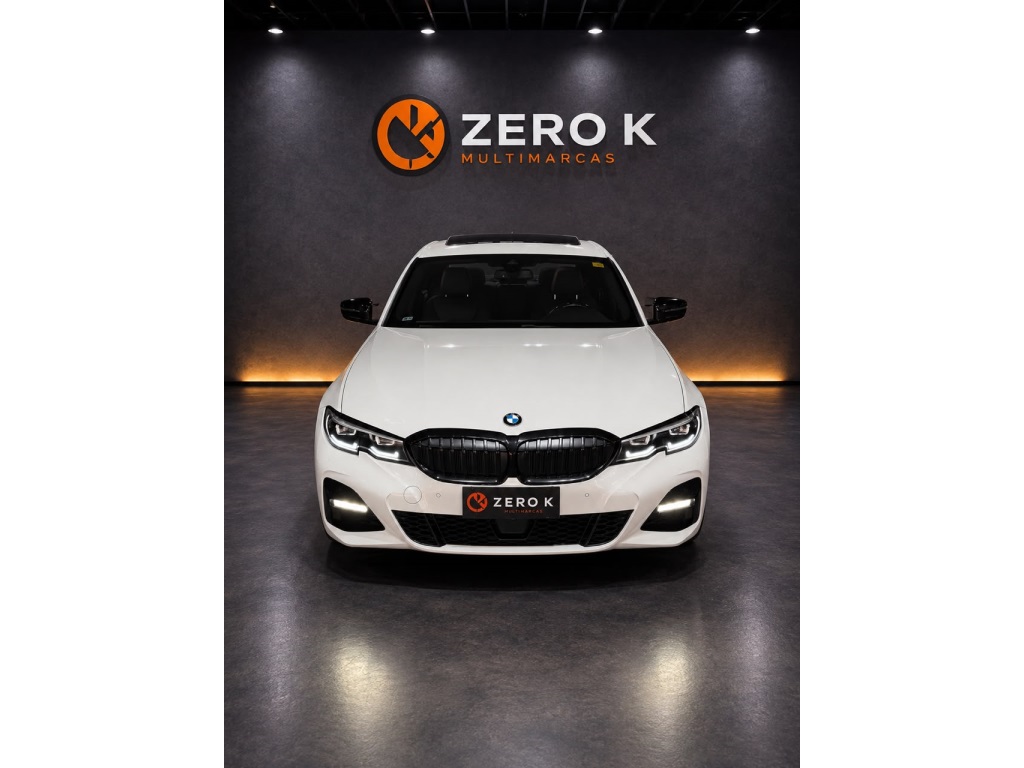 BMW 320i
