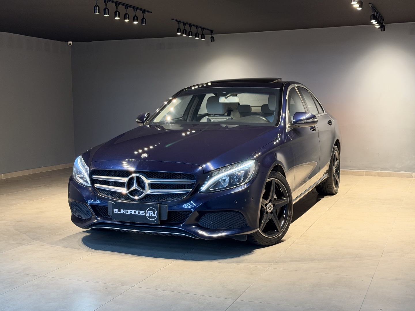 MERCEDES-BENZ C 200