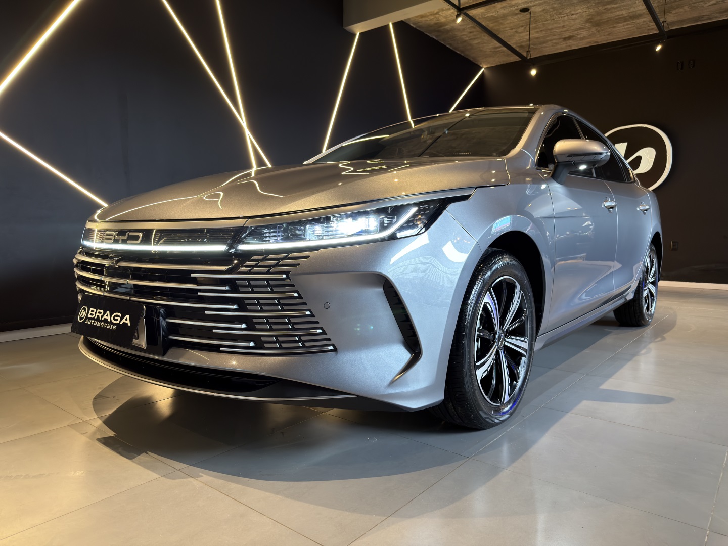 BYD KING