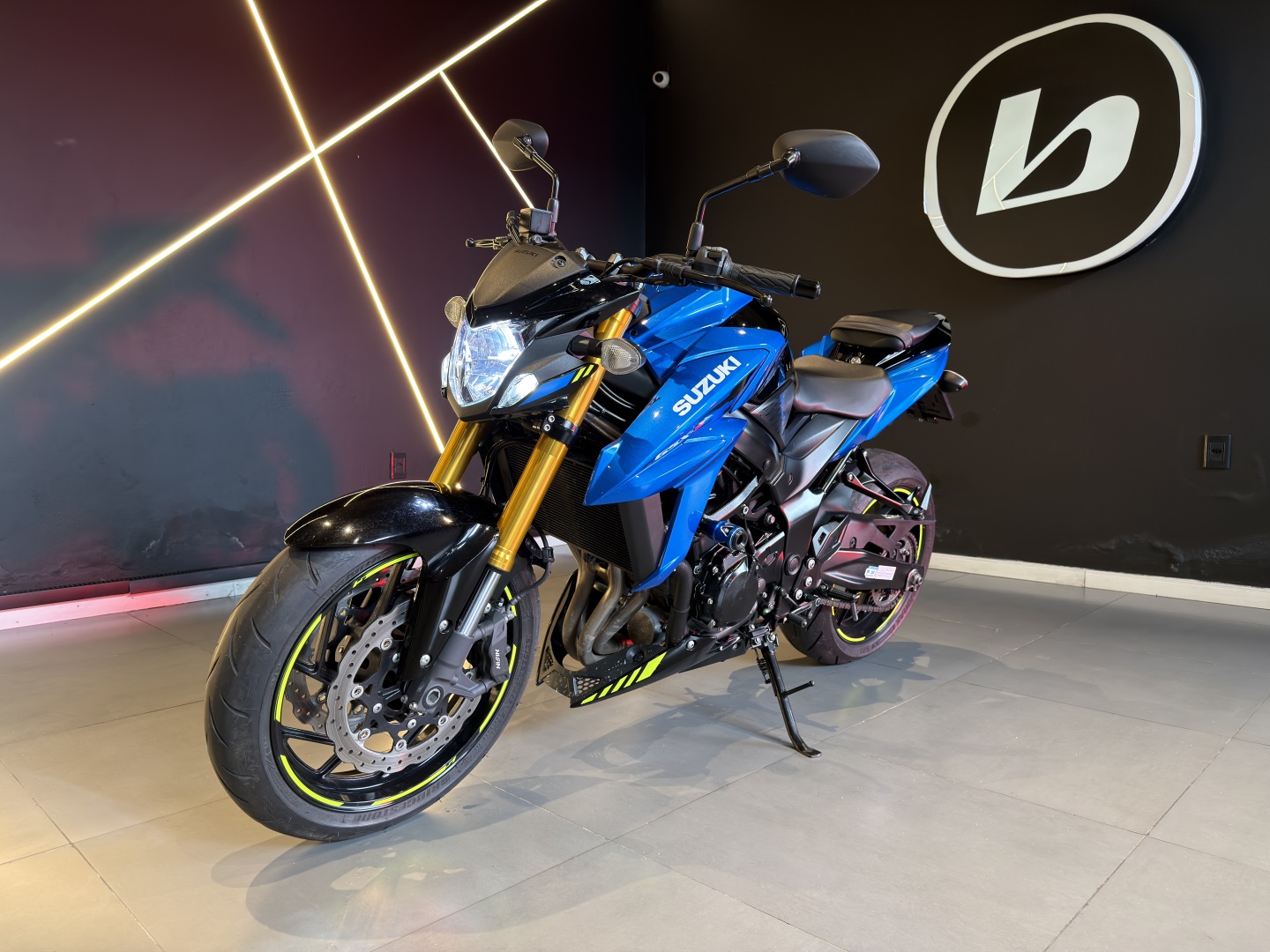 SUZUKI GSX-S 750 2023