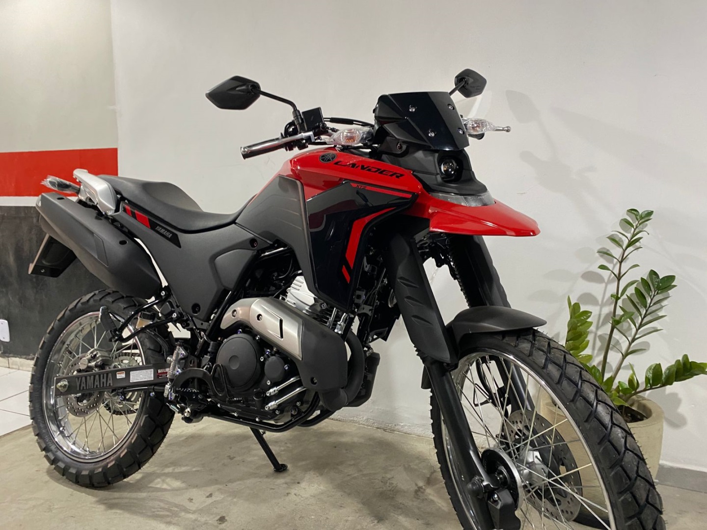 YAMAHA XTZ 250 LANDER CONNECTED