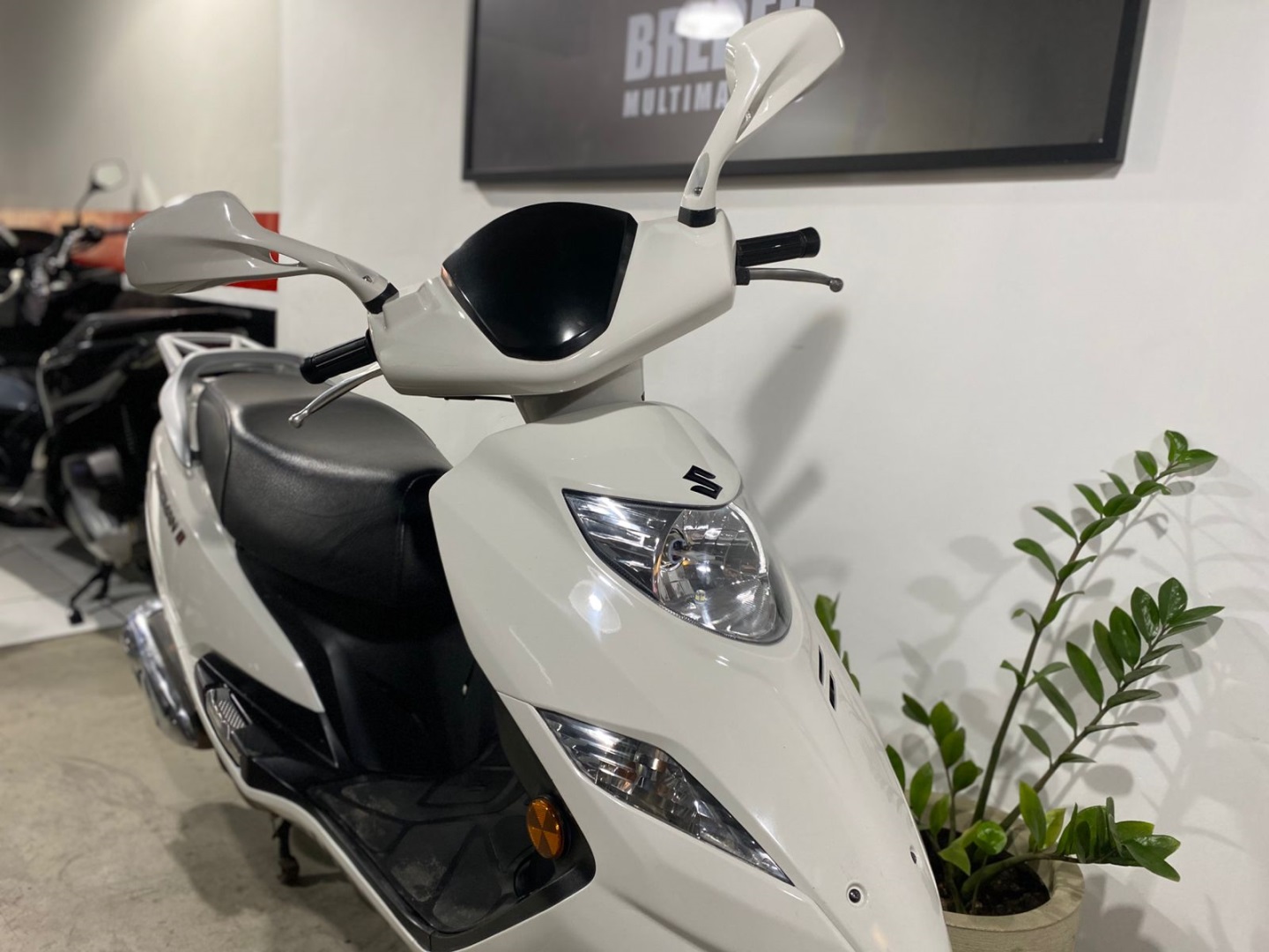 SUZUKI BURGMAN I 