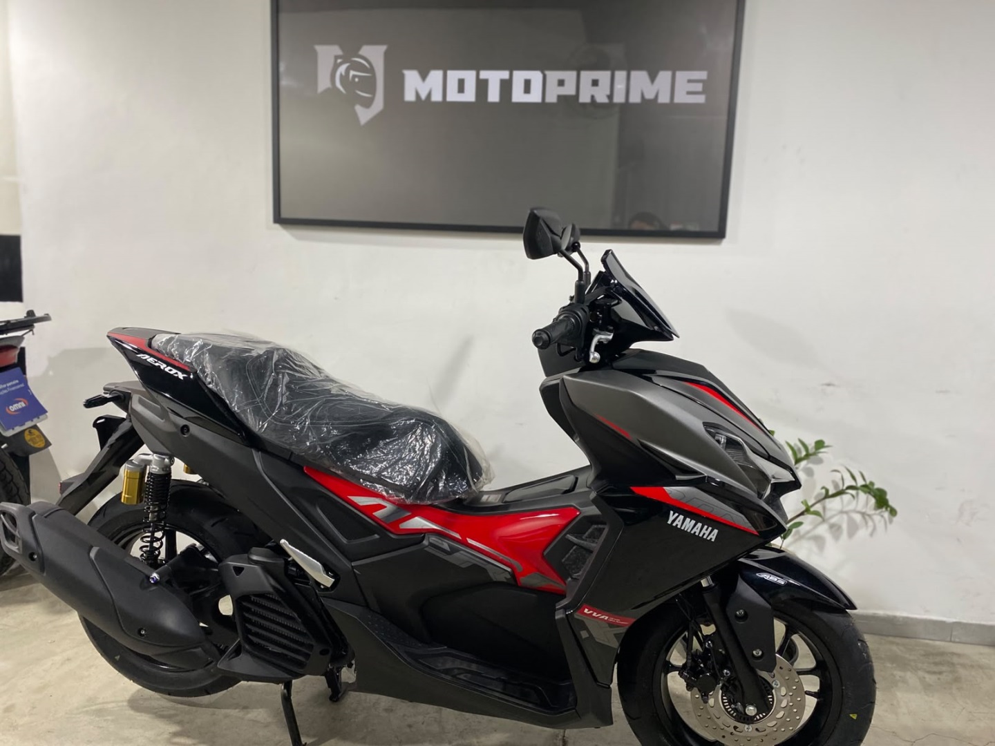 YAMAHA AEROX 160 ABS