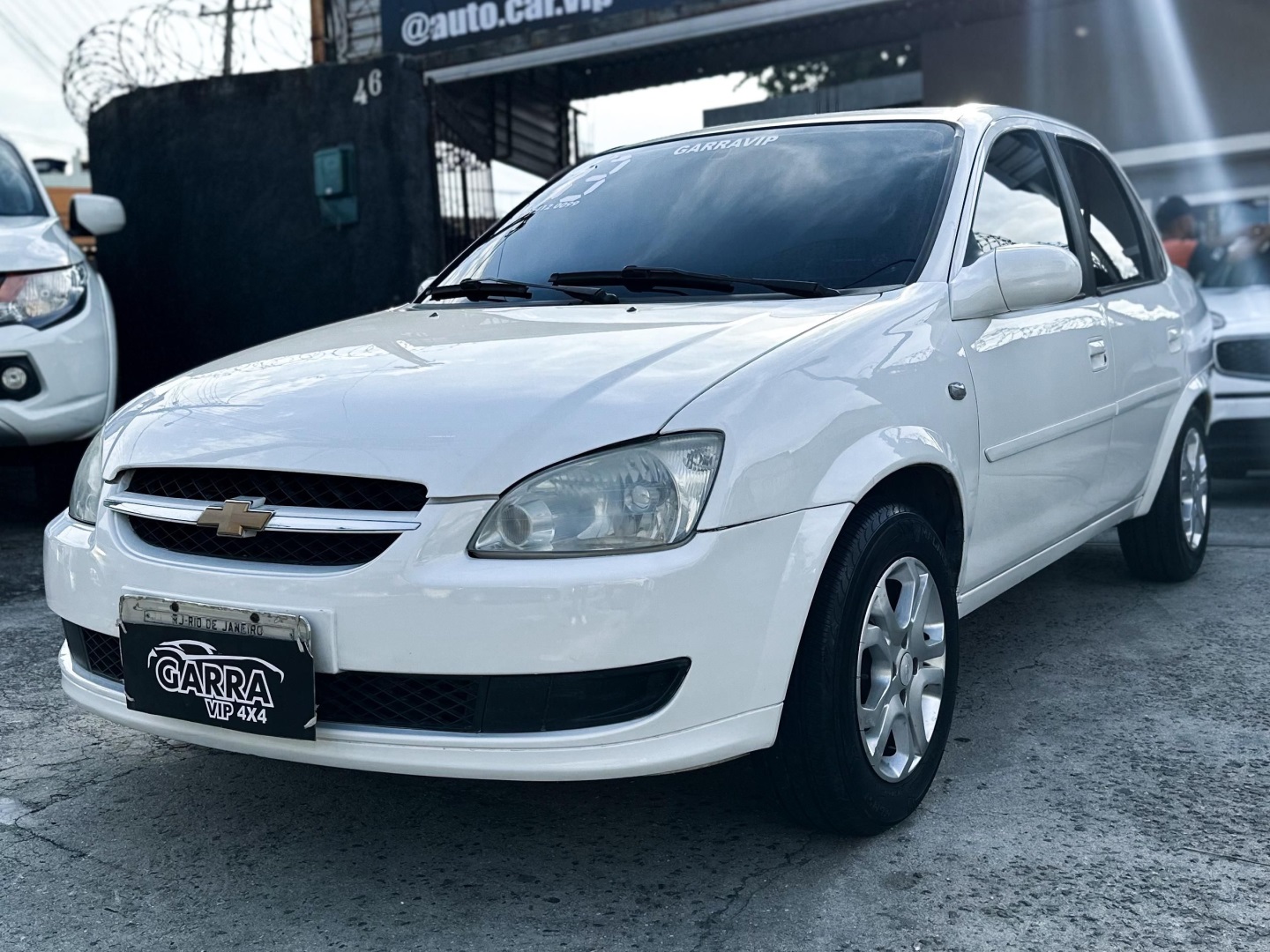 CHEVROLET CLASSIC 1.0 MPFI LS 8V FLEX 4P MANUAL