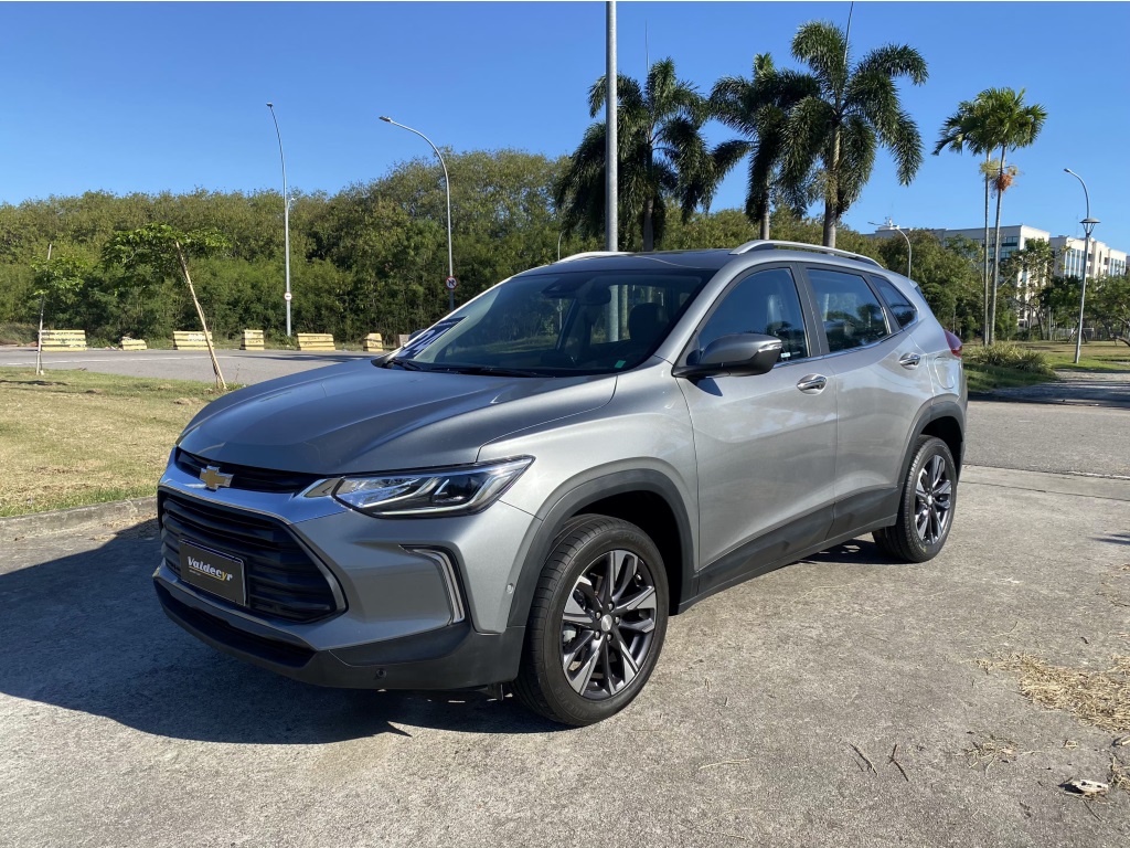 CHEVROLET TRACKER