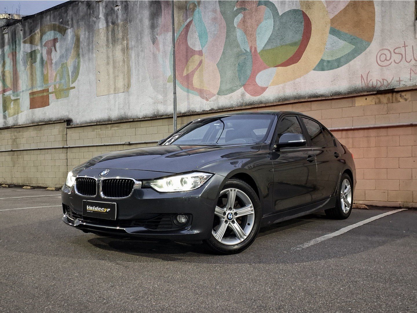 BMW 320i