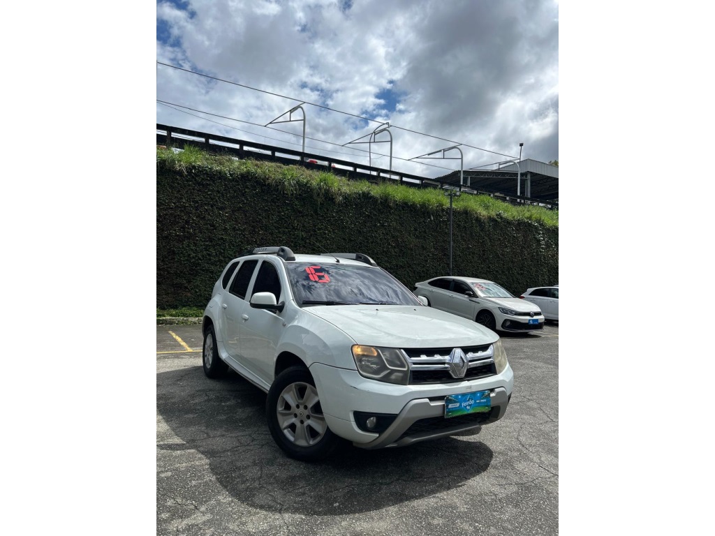RENAULT DUSTER