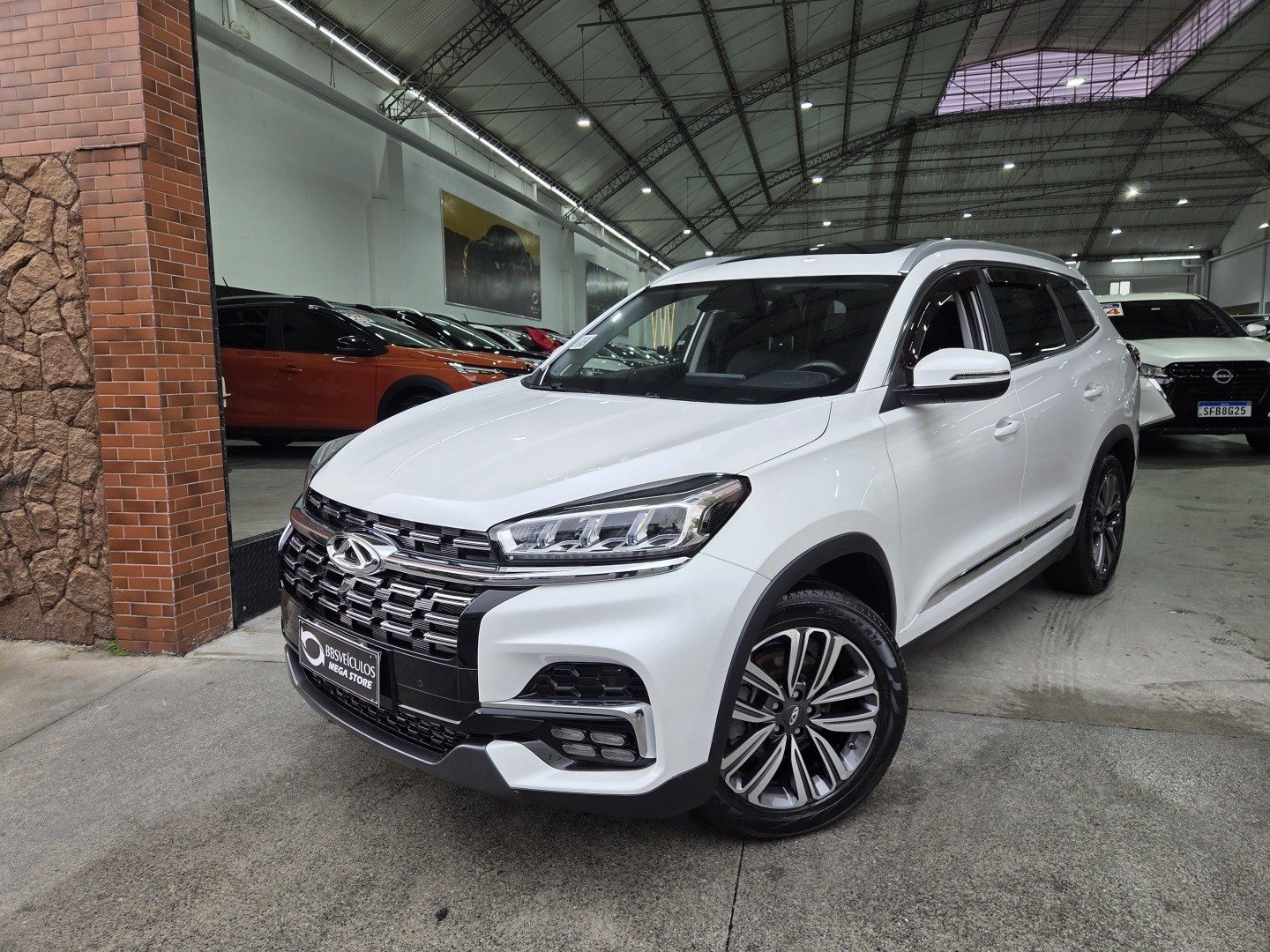 CHERY TIGGO 8