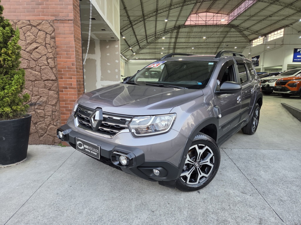 RENAULT DUSTER
