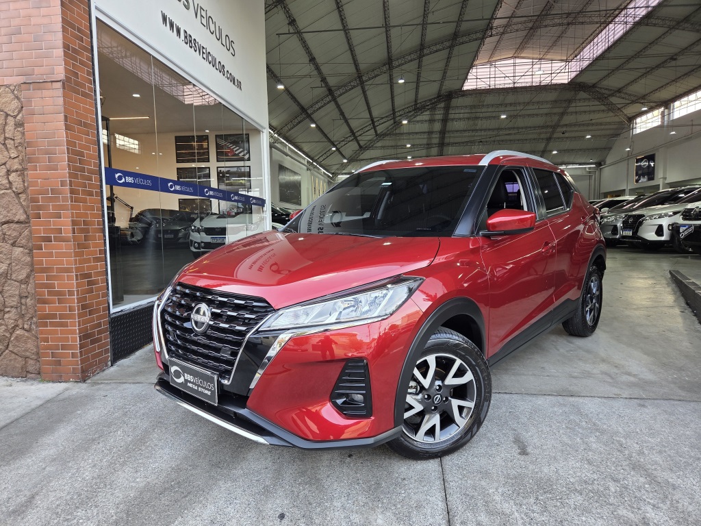NISSAN KICKS