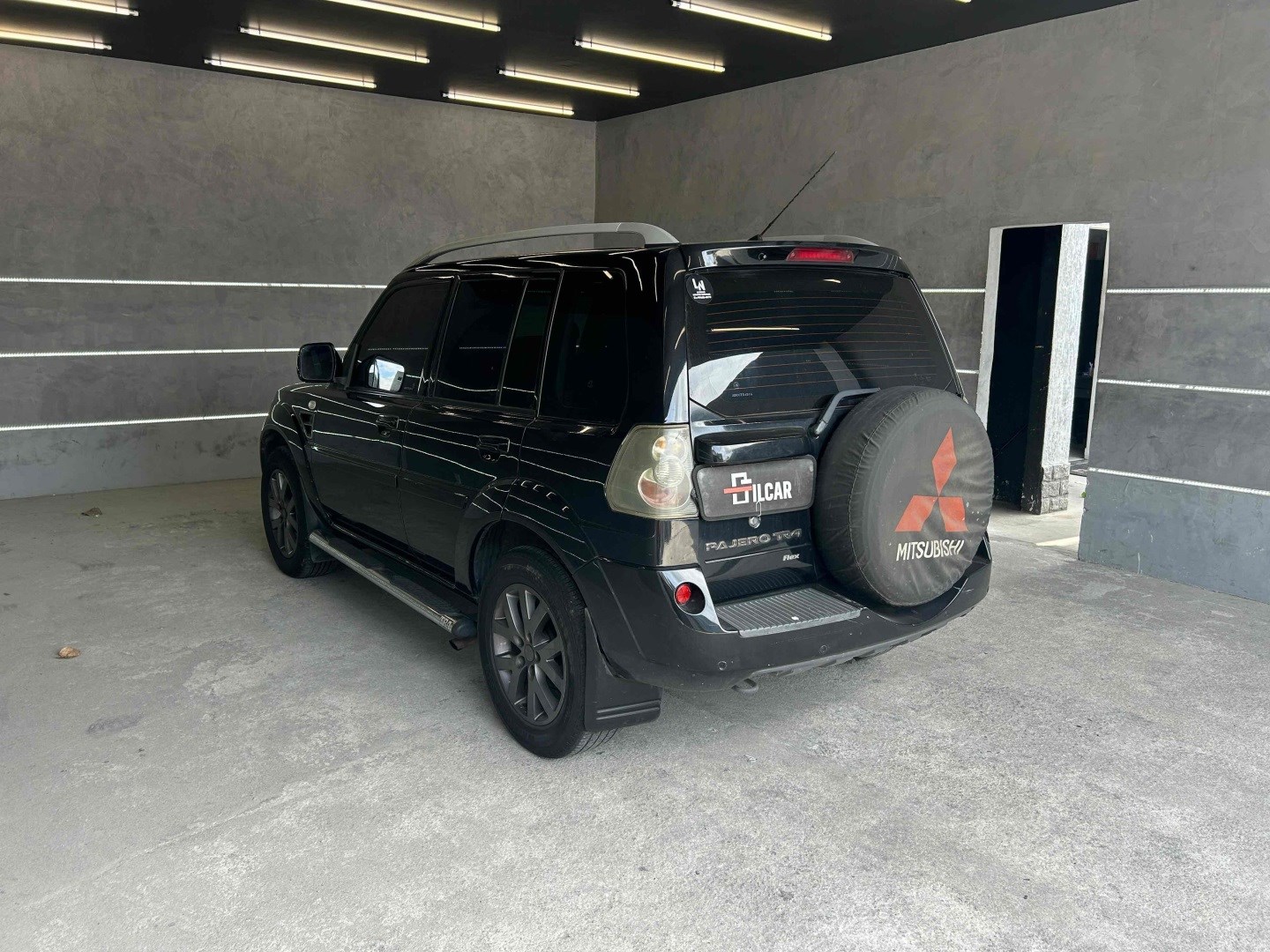 6