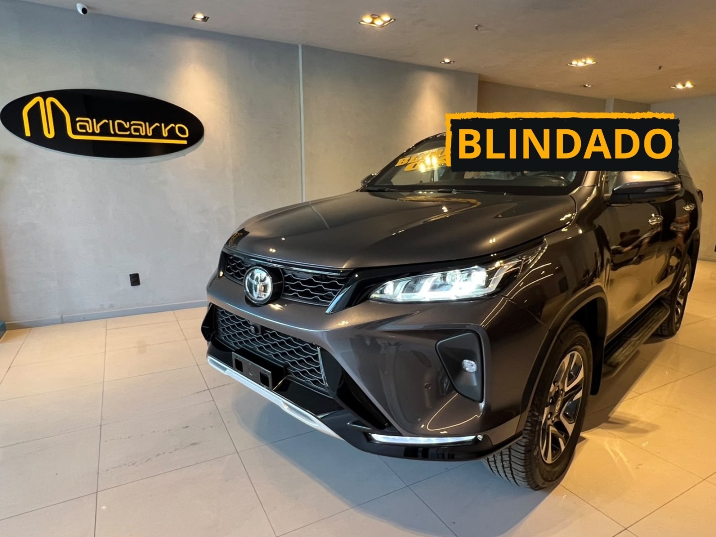 TOYOTA HILUX SW4