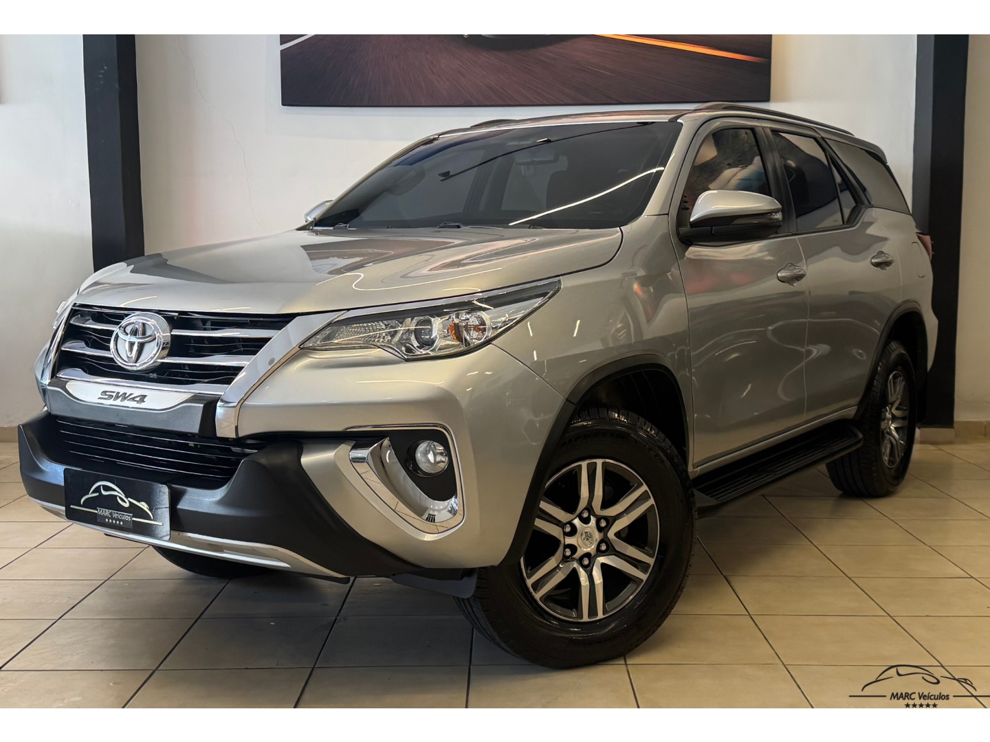 TOYOTA HILUX SW4