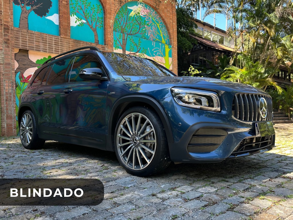 MERCEDES-BENZ GLB 35 AMG