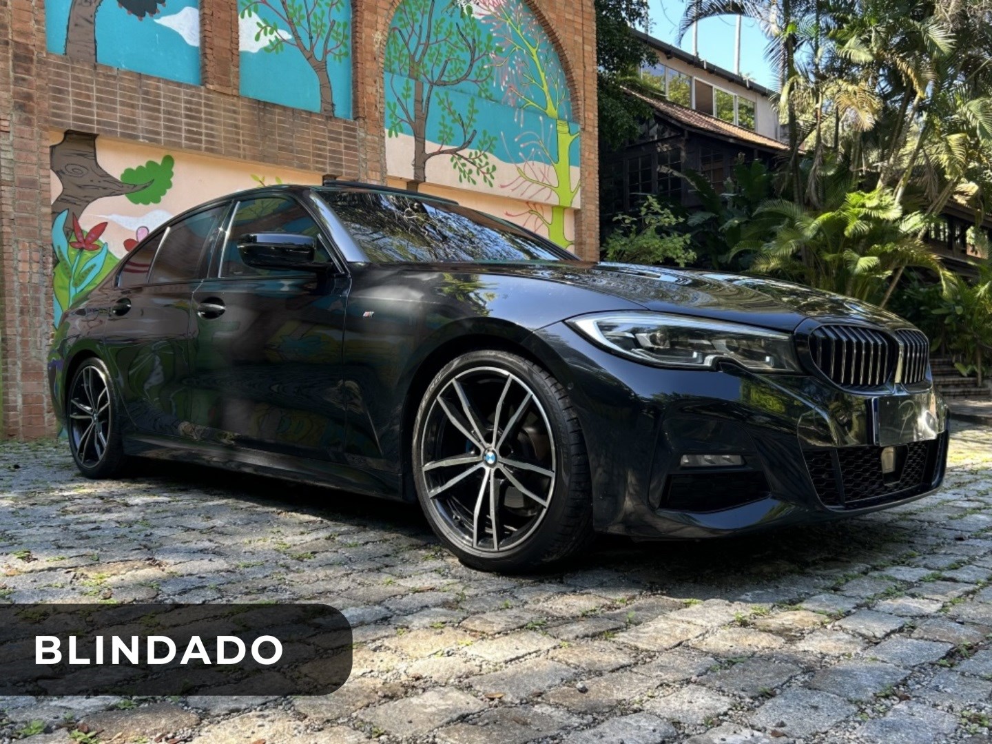 BMW 320i