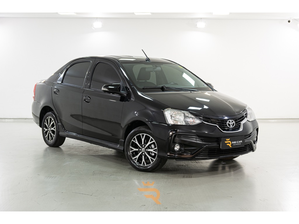 TOYOTA ETIOS 1.5 PLATINUM SEDAN 16V FLEX 4P AUTOMÁTICO
