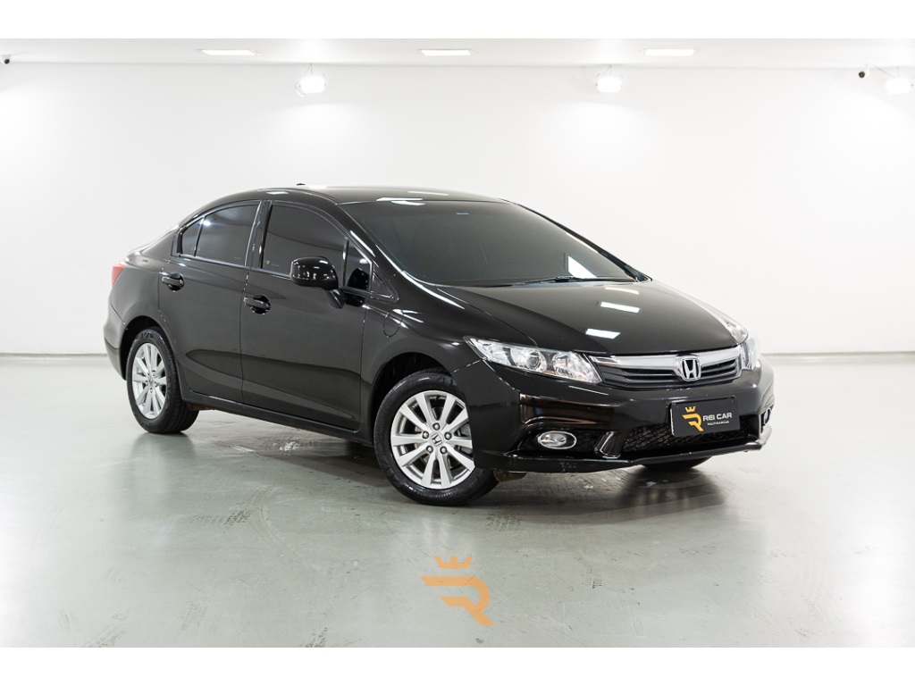 HONDA CIVIC 1.8 LXS 16V FLEX 4P MANUAL