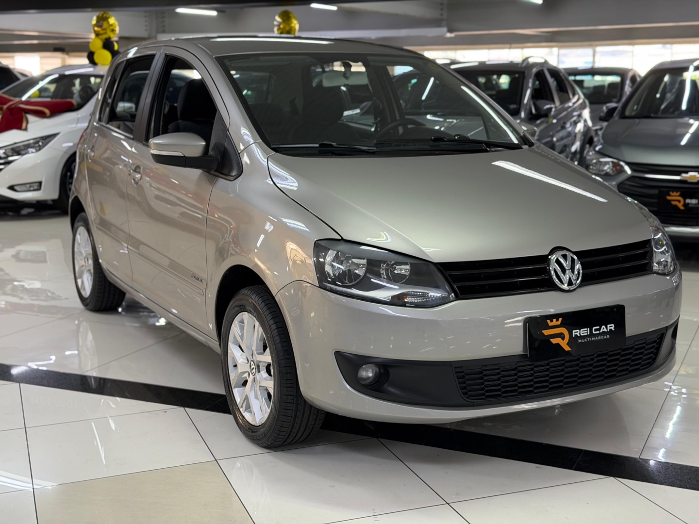 VOLKSWAGEN FOX