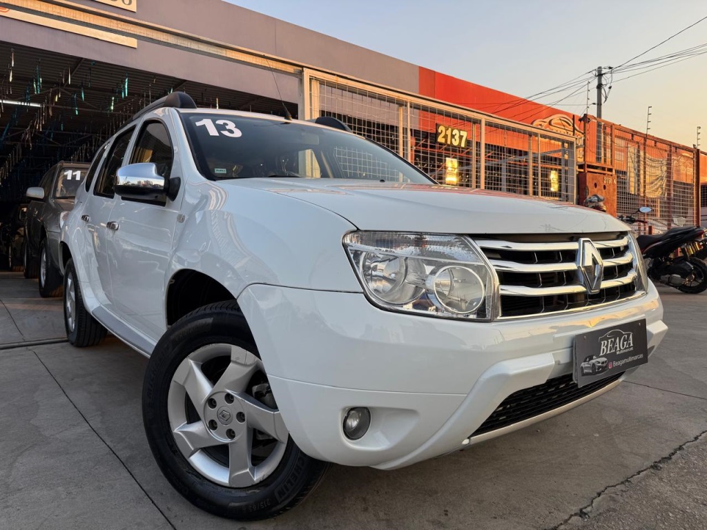 RENAULT DUSTER
