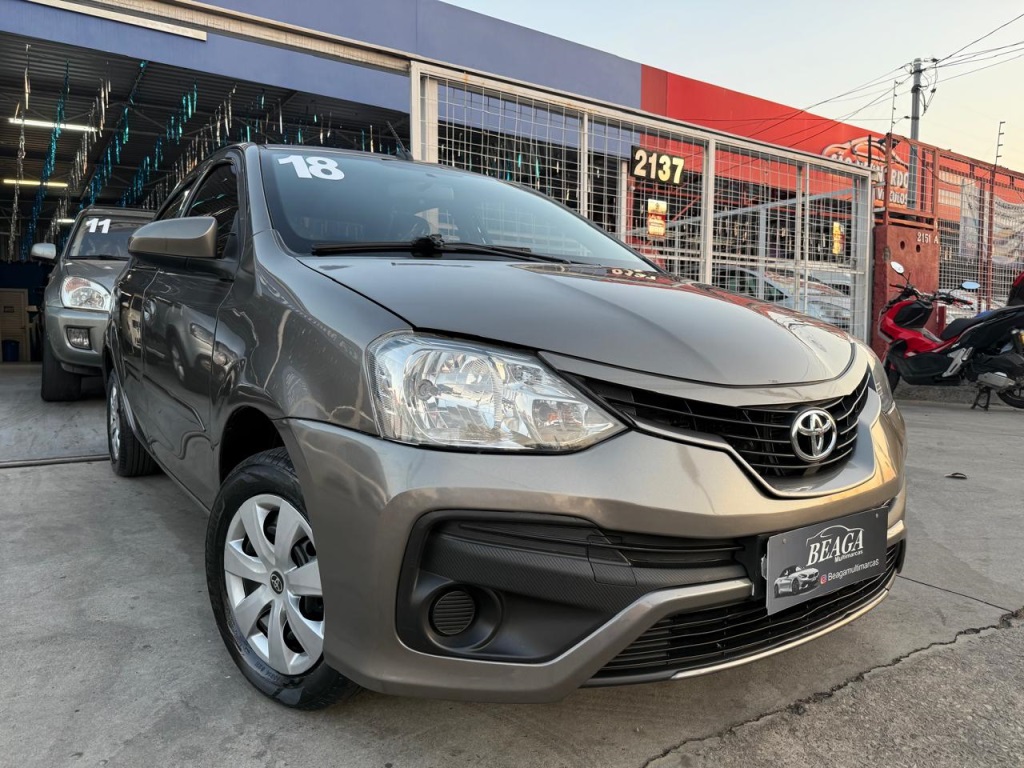 TOYOTA ETIOS