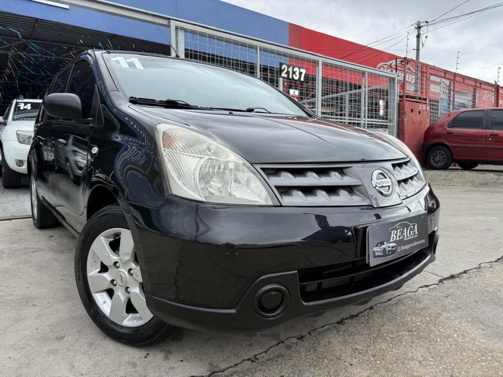 NISSAN LIVINA