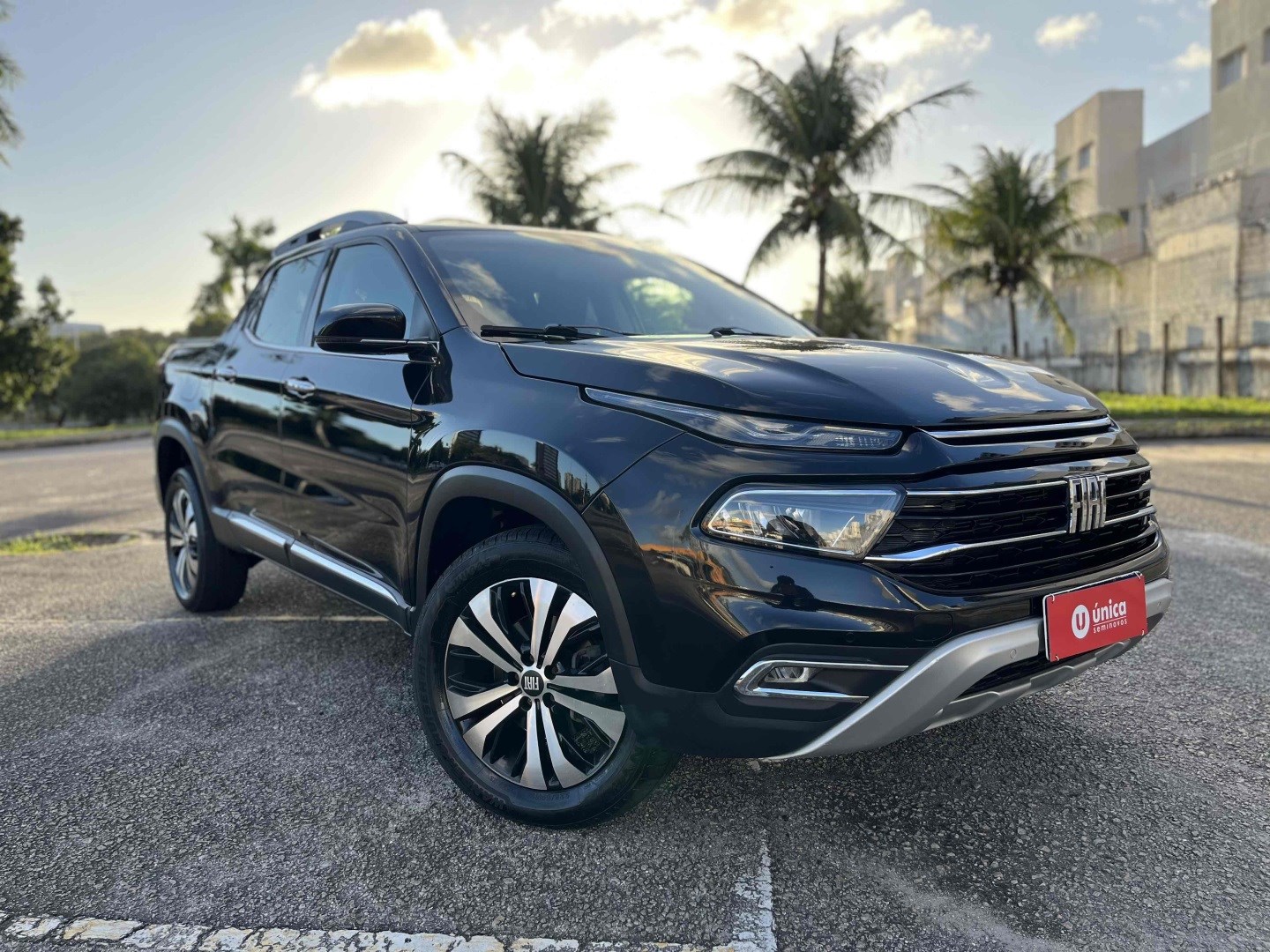 FIAT TORO 2.0 16V TURBO DIESEL VOLCANO 4WD AT9