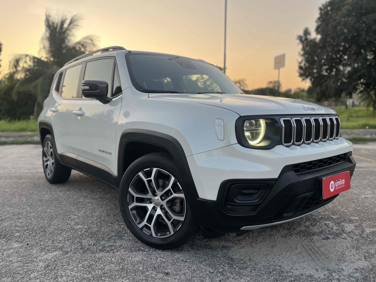 JEEP RENEGADE 1.3 T270 TURBO FLEX LONGITUDE AT6