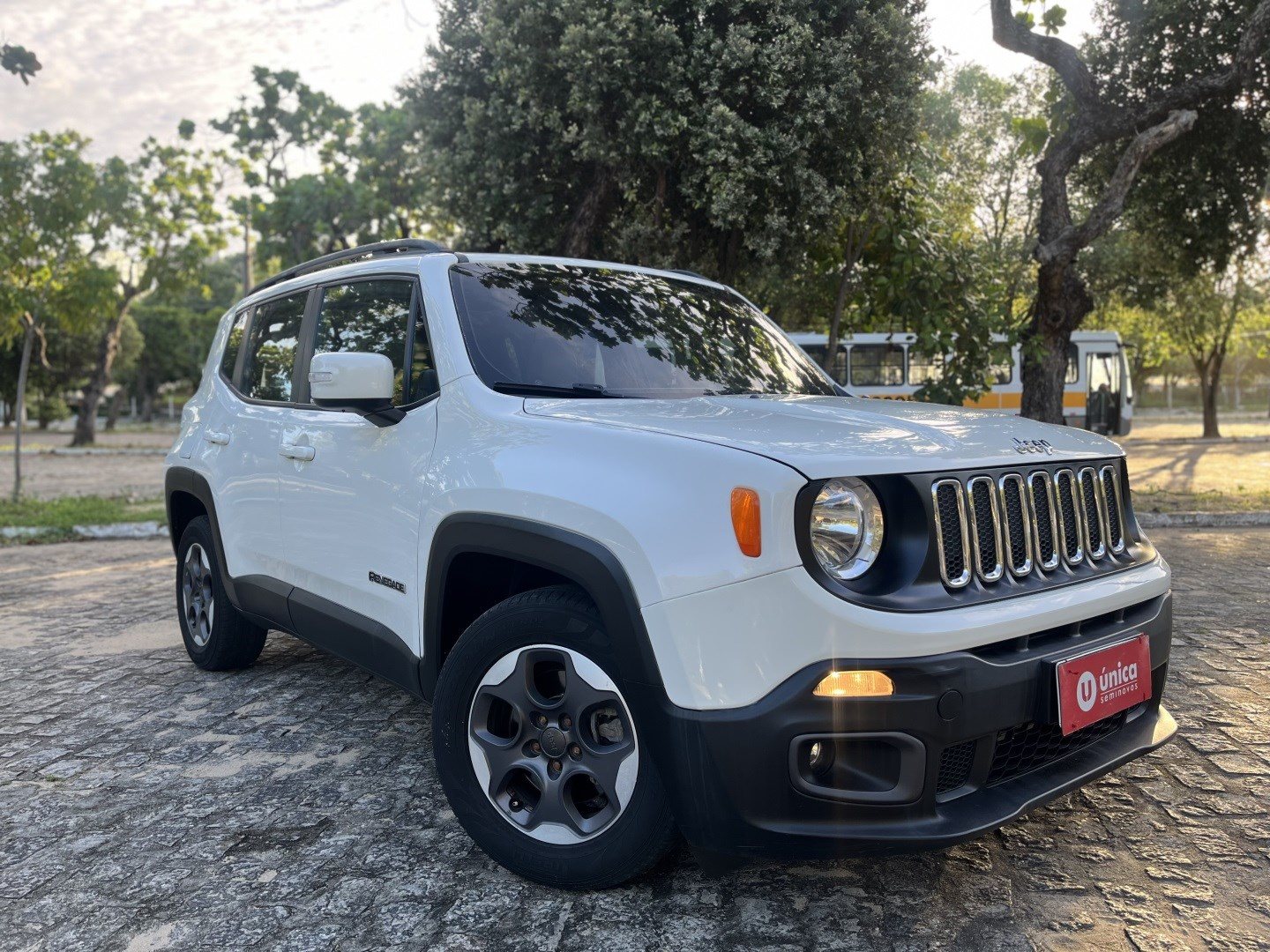 JEEP RENEGADE 1.8 16V FLEX SPORT 4P AUTOMÁTICO
