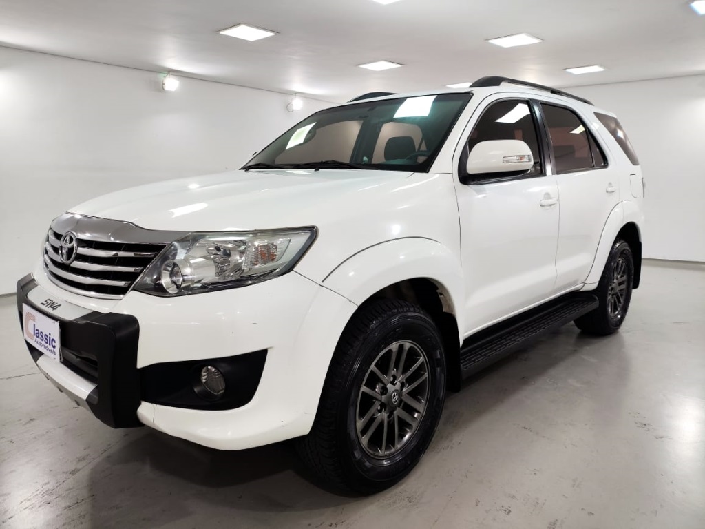 TOYOTA HILUX SW4 2.7 SR 4X2 16V FLEX 4P AUTOMÁTICO