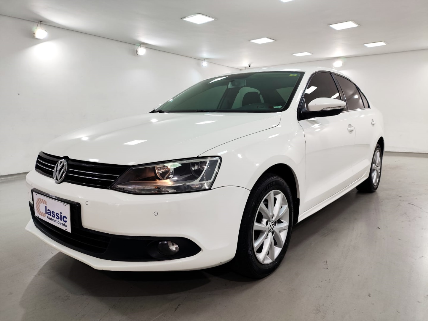 VOLKSWAGEN JETTA 2.0 COMFORTLINE 120CV FLEX 4P TIPTRONIC