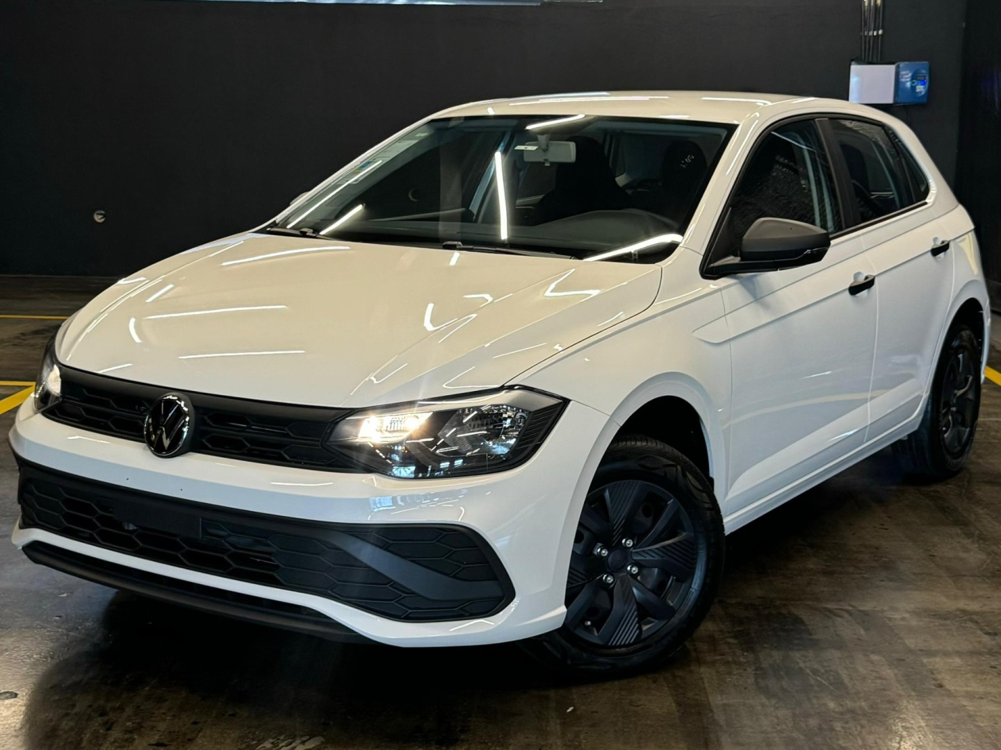 VOLKSWAGEN POLO 1.0 MPI TRACK MANUAL