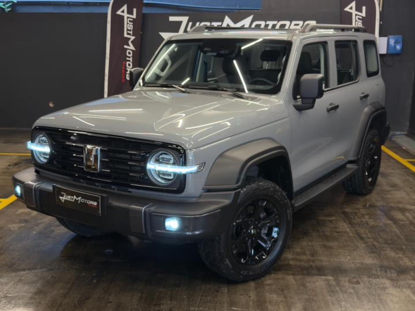 GWM TANK 300 2.0 HI4-T PHEV 4X4 9HAT