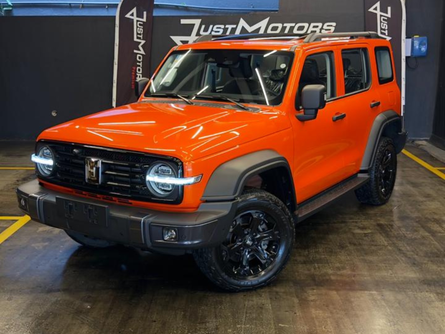 GWM TANK 300 2.0 HI4-T PHEV 4X4 9HAT