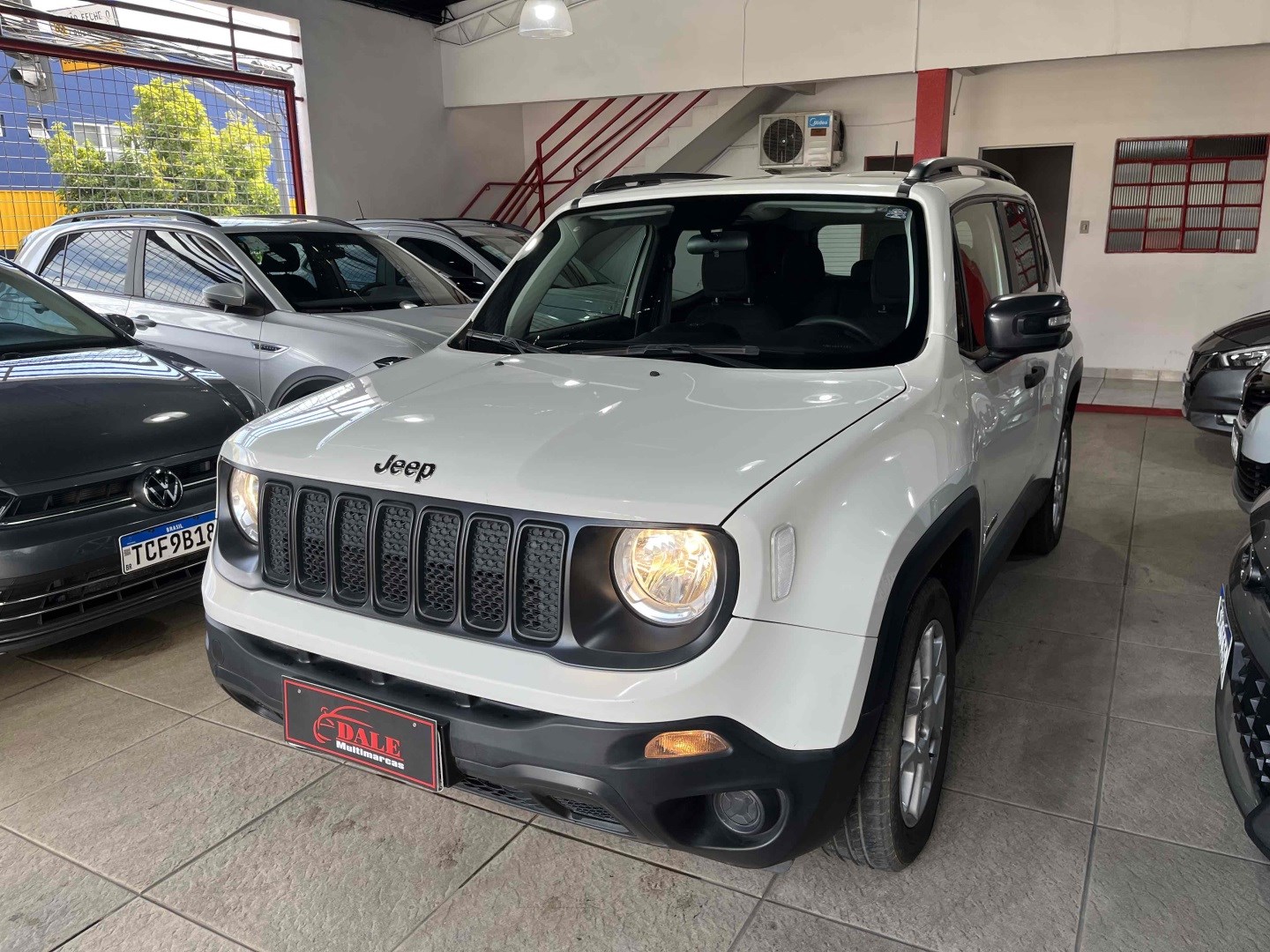 JEEP RENEGADE 1.8 16V FLEX SPORT 4P AUTOMÁTICO
