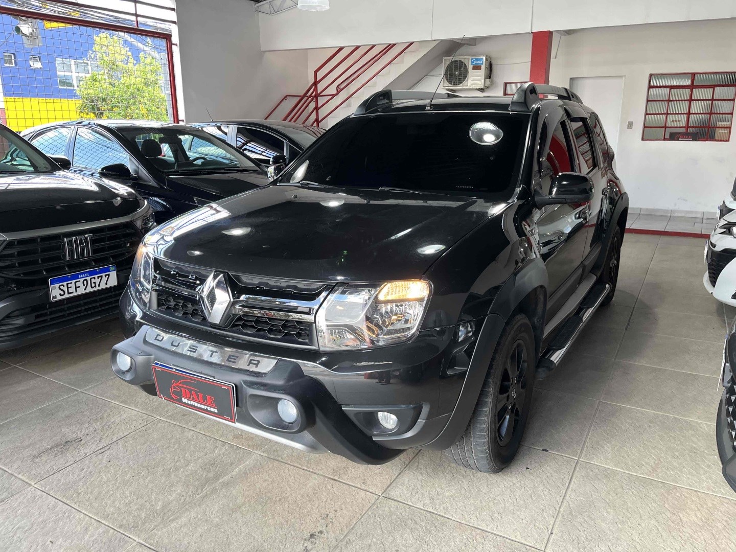RENAULT DUSTER