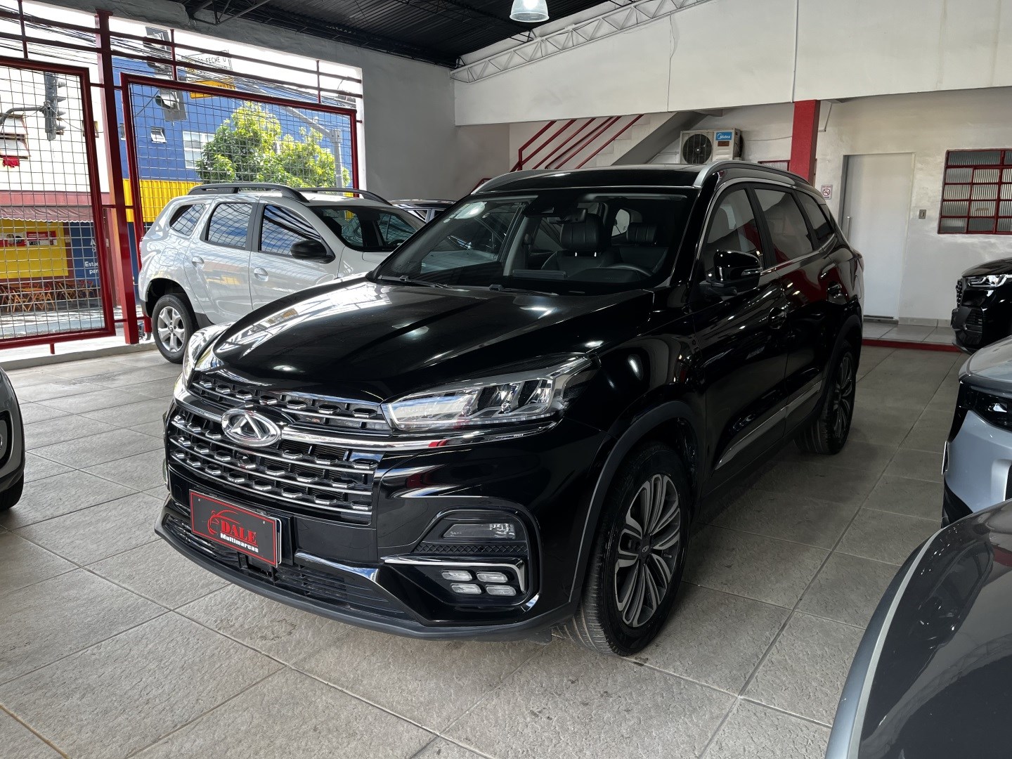 CHERY TIGGO 8