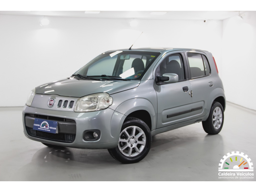 FIAT UNO 1.0 EVO VIVACE 8V FLEX 4P MANUAL